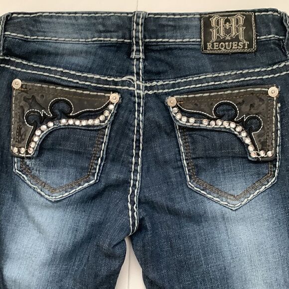 Request Embellished Distressed Women’s Jeans. Size 3/26 - Picture 6 of 8